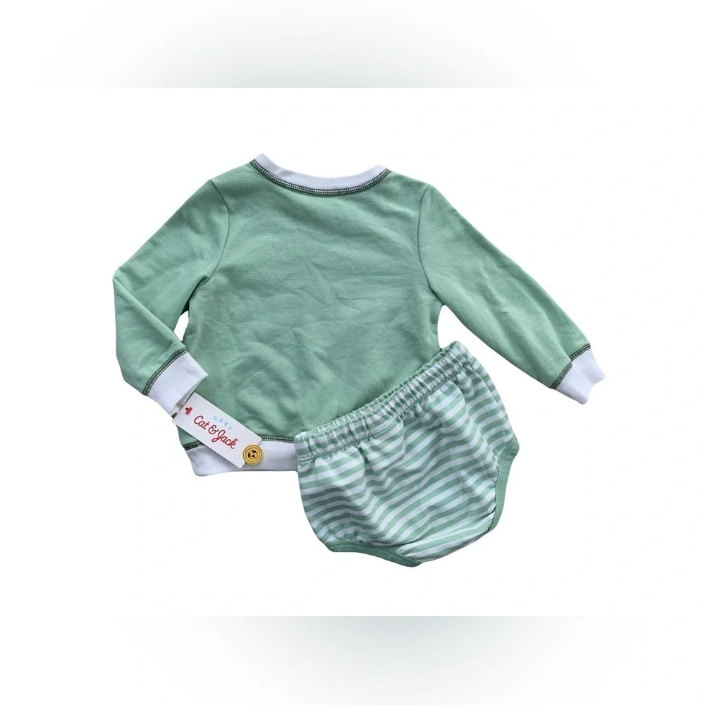 Cat & Jack NWT Size 18 Months Snail Sweatshirt Set